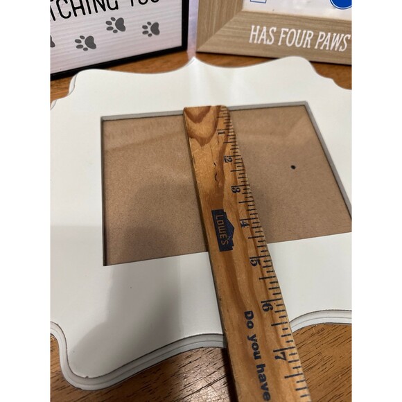 Dog sign & 2 picture frames , picture frames are 5 x 7 and 4 x 6 - Picture 5 of 8